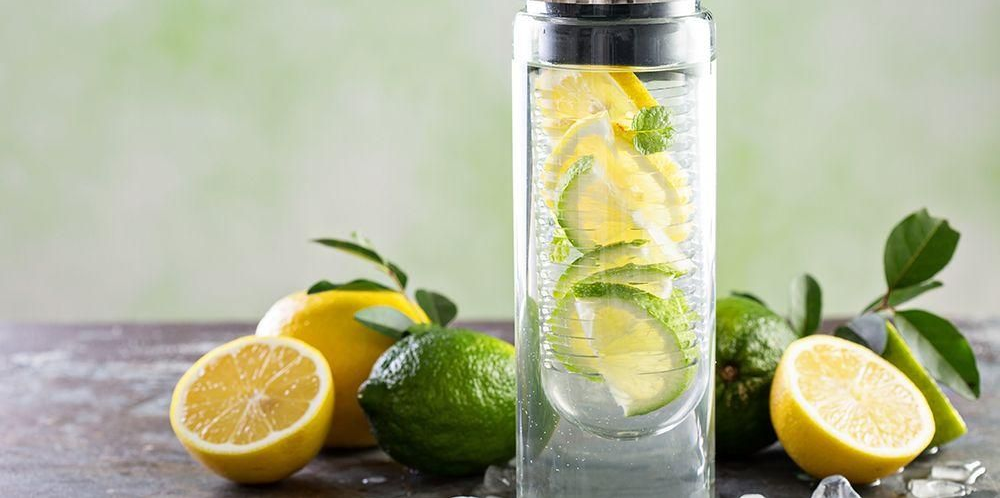 manfaat infused water lemon