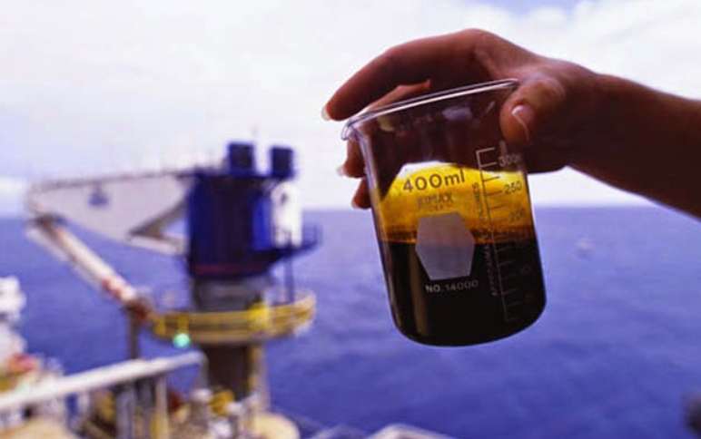 manfaat minyak bumi bagi manusia