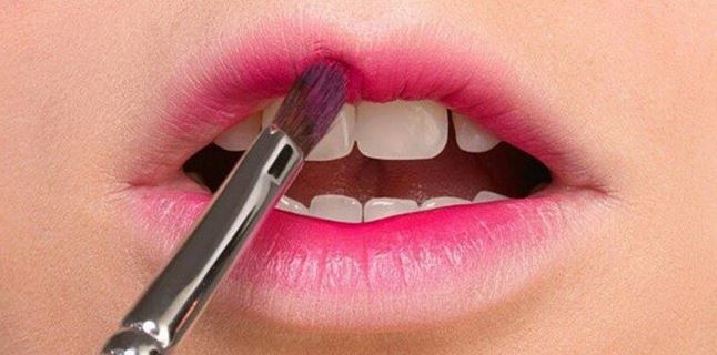 Cara Memakai Lipstik Ala Korea