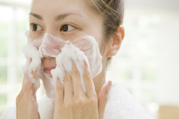 Cara menggunakan skin care yang benar